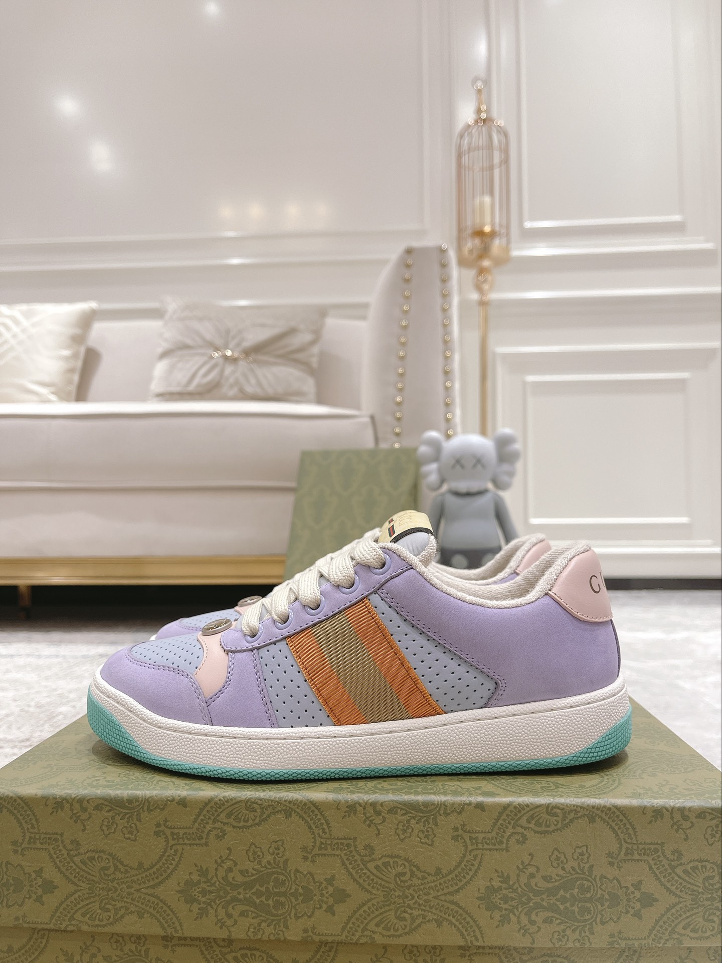 GUCCI LOVELIGHT SCREENER LILAC LOW TOP SNEAKER FOR COUPLES