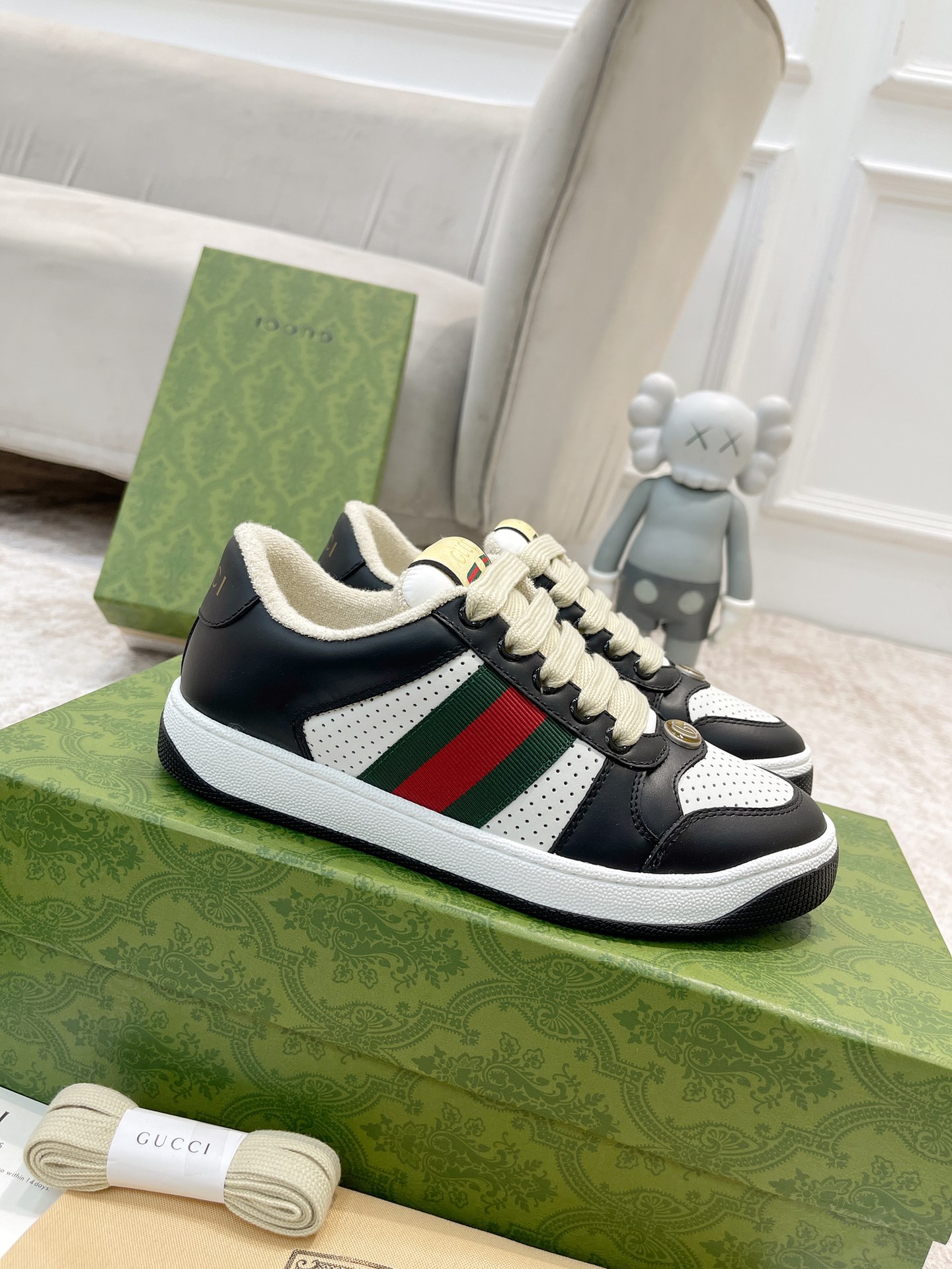 GUCCI SCREENER BLACK LOW TOP SNEAKER FOR COUPLES