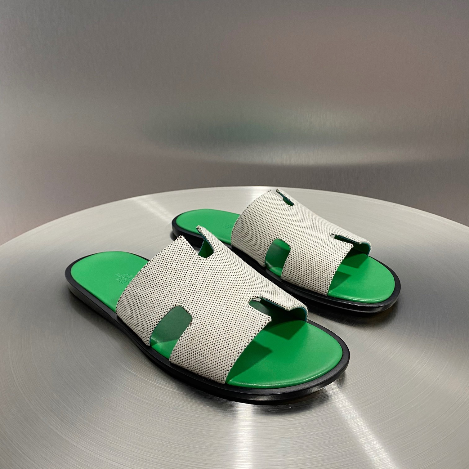 HERMES NEW MEN'S SANDALS