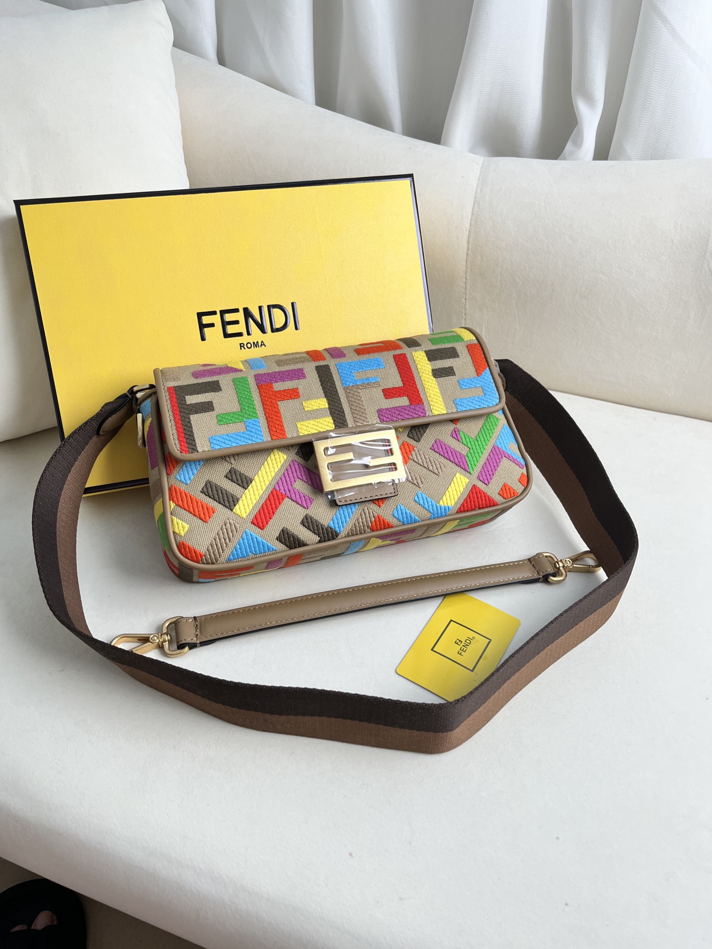 FENDI BAGUETTE EMBROIDERY COLLECTION MODEL NUMBER: 0159