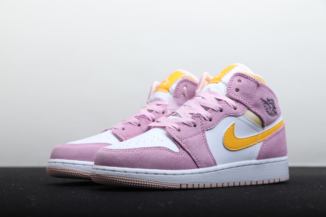 AIR JORDAN 1 CHERRY BLOSSOM PINK ICE CREAM