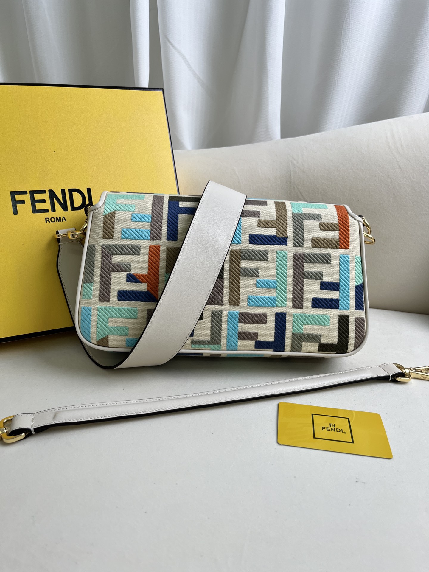 FENDI BAGUETTE EMBROIDERY COLLECTION MODEL NUMBER: 0159