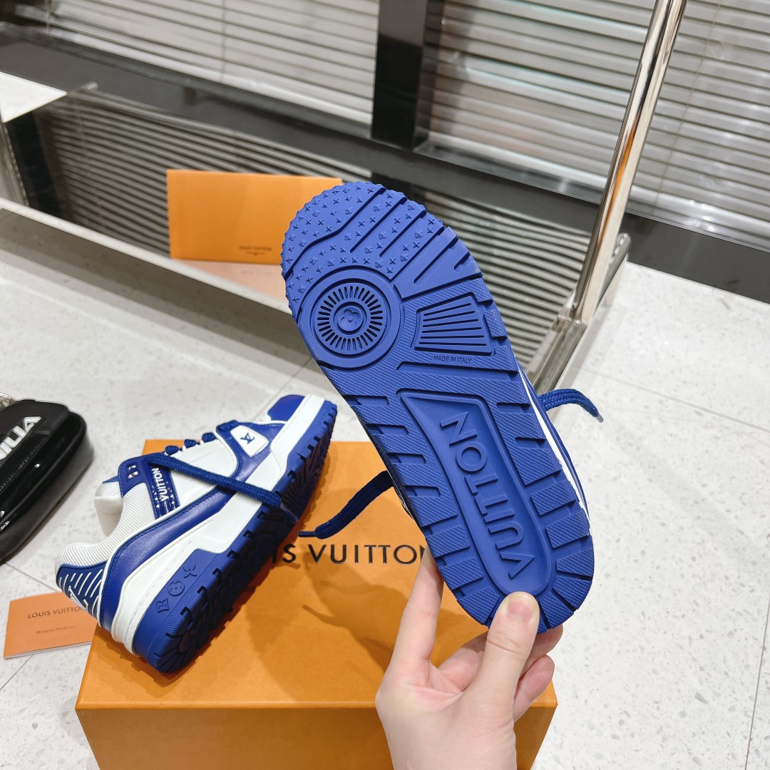 LOUIS VUITTON COUPLE'S RUNWAY SHOW NEW BASKETBALL SNEAKERS