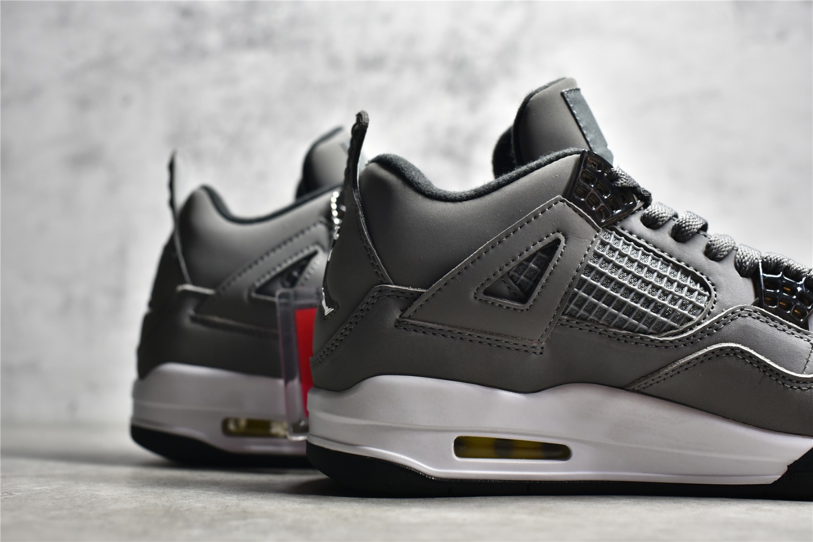 AIR JORDAN 4 COOL GREY