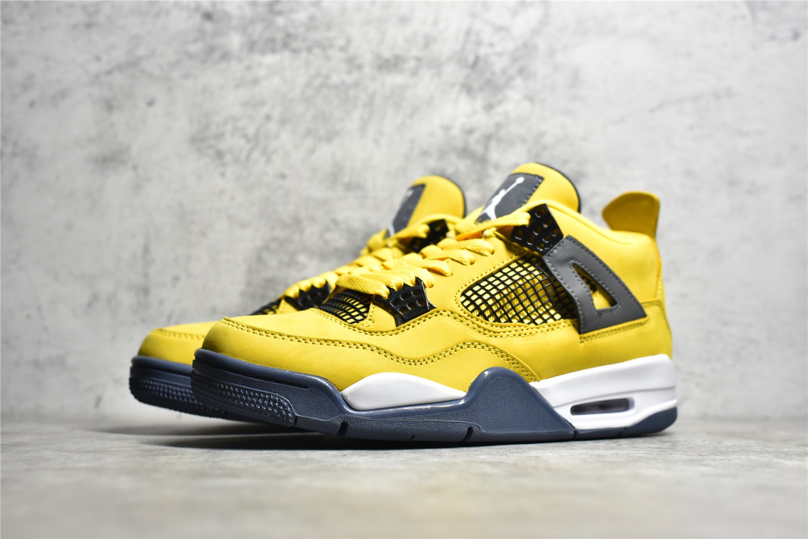 AIR JORDAN 4 ELECTRIC MOTHER