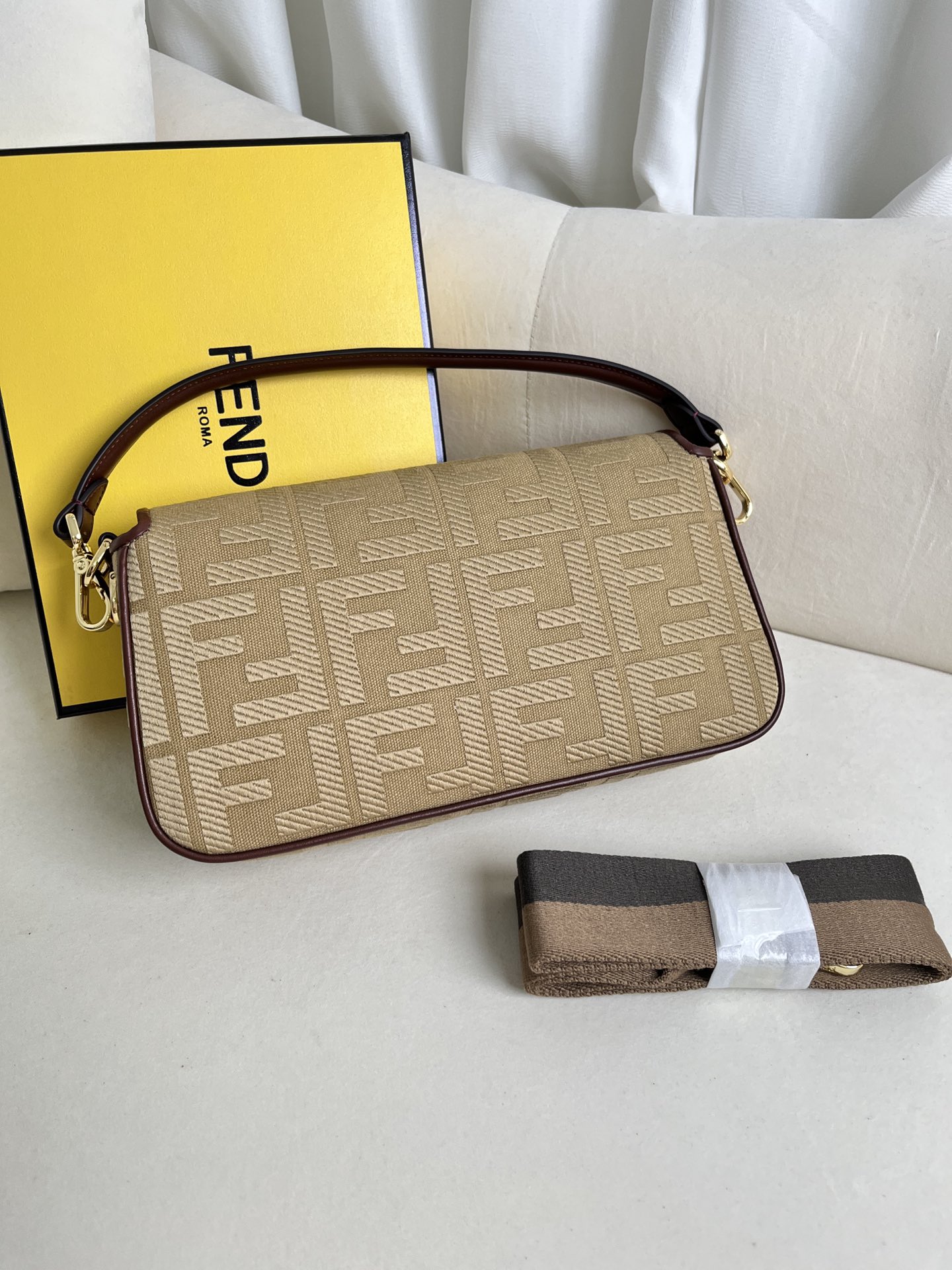 FENDI BAGUETTE EMBROIDERY COLLECTION MODEL NUMBER: 0159