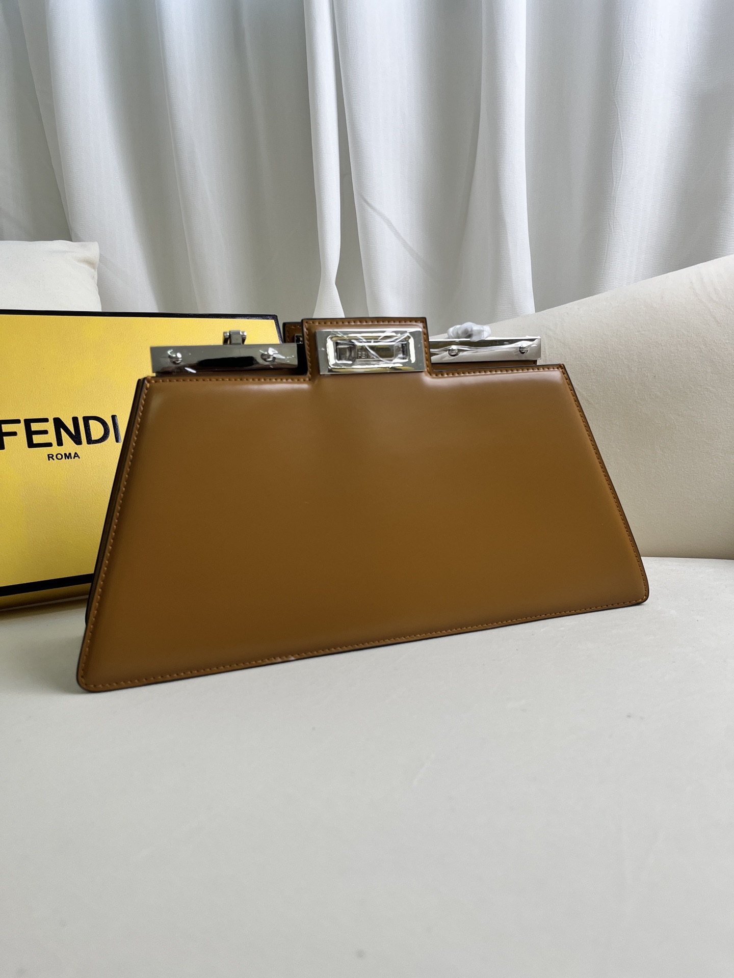 FENDI PEEKABOO CUT PACKAGE MODEL NUMBER: 1011