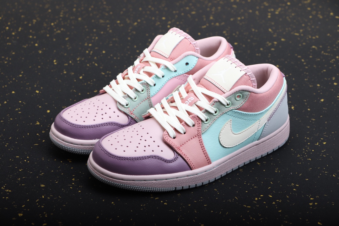 AIR JORDAN 1 LOW COLOURBLOCKED CANDY MACAROON