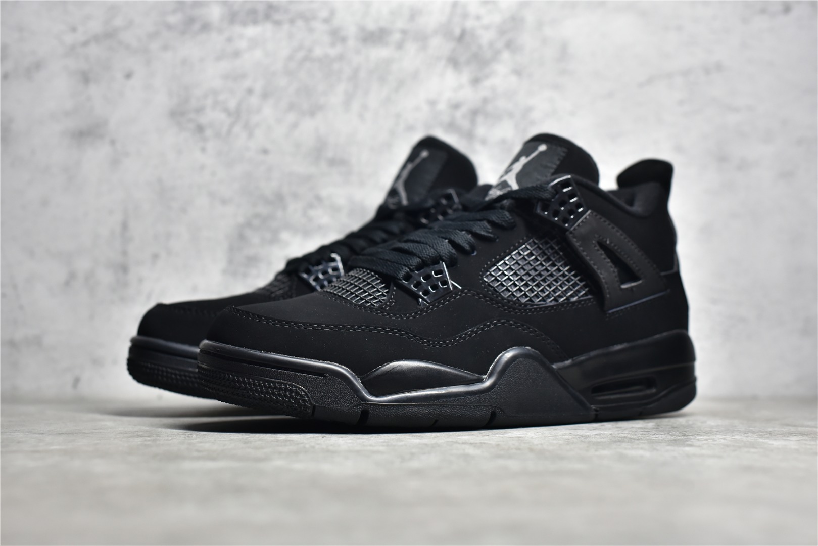 AIR JORDAN 4 BLACK CAT