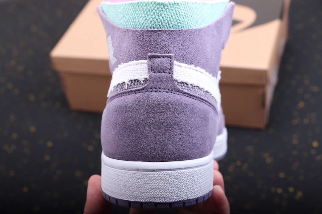 AIR JORDAN 1 PURPLE GRAPE