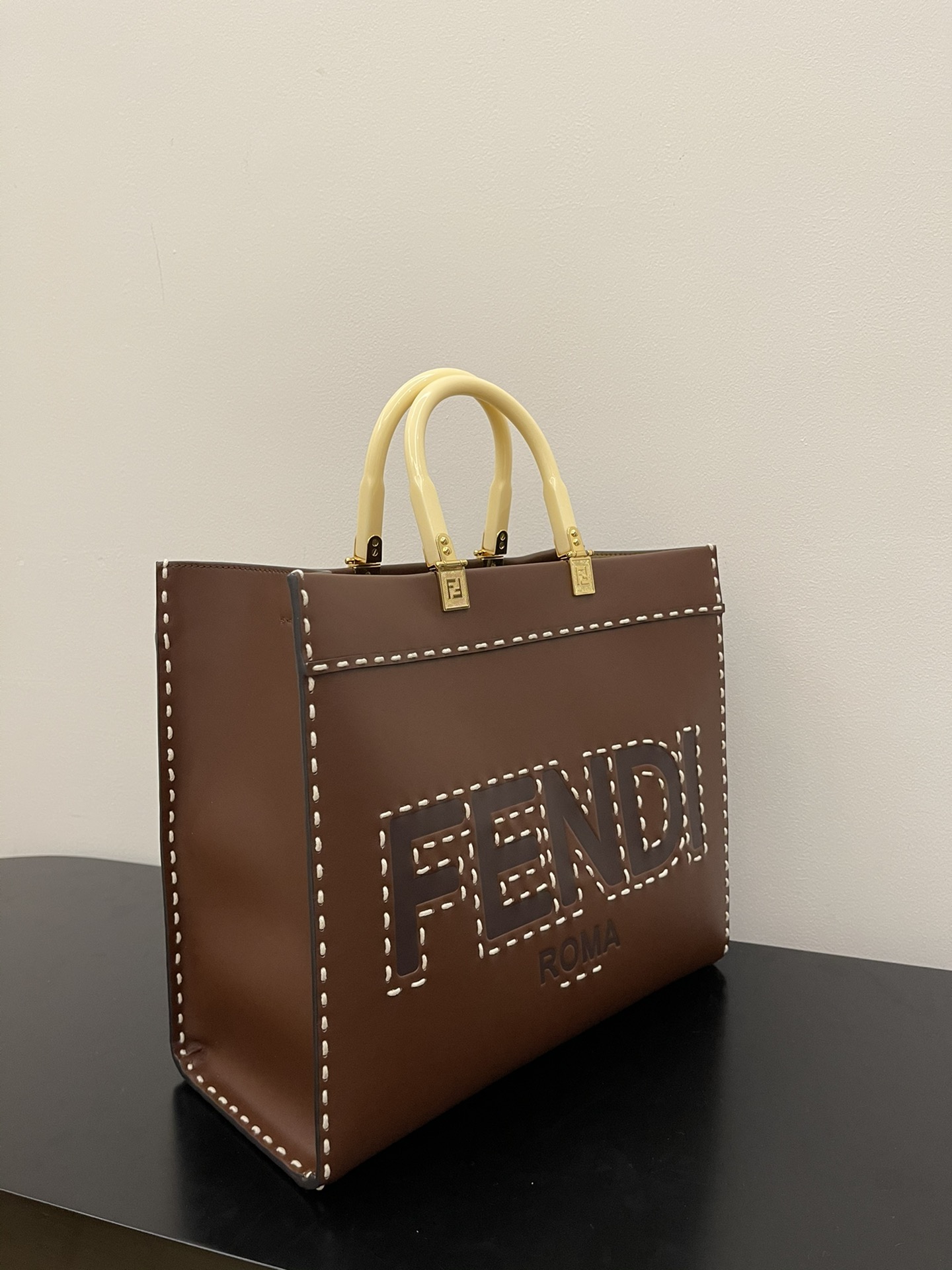 FENDI SMALL NEW SIZE SHINE TOTE "SUNSHINE TOTE BAG"