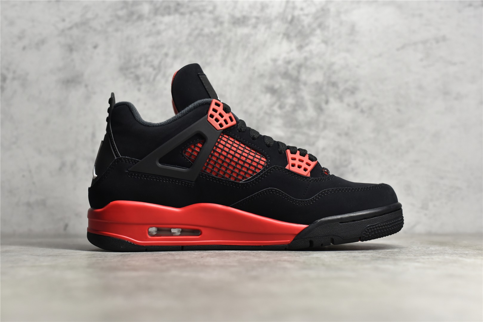 AIR JORDAN 4 RETRO BLACK ORANGE