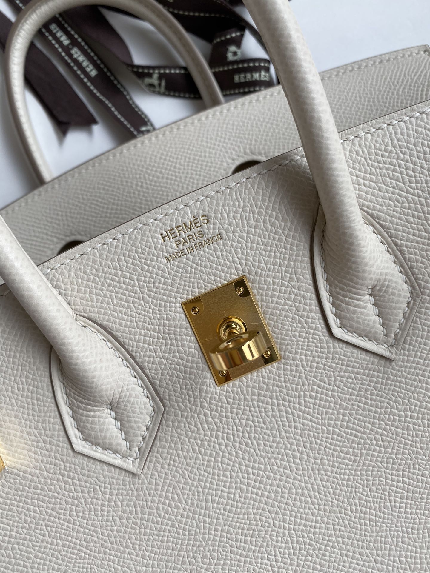 HERMES BIRKIN 25 EPSOM LEATHER MILKSHAKE WHITE GOLD BUCKLE