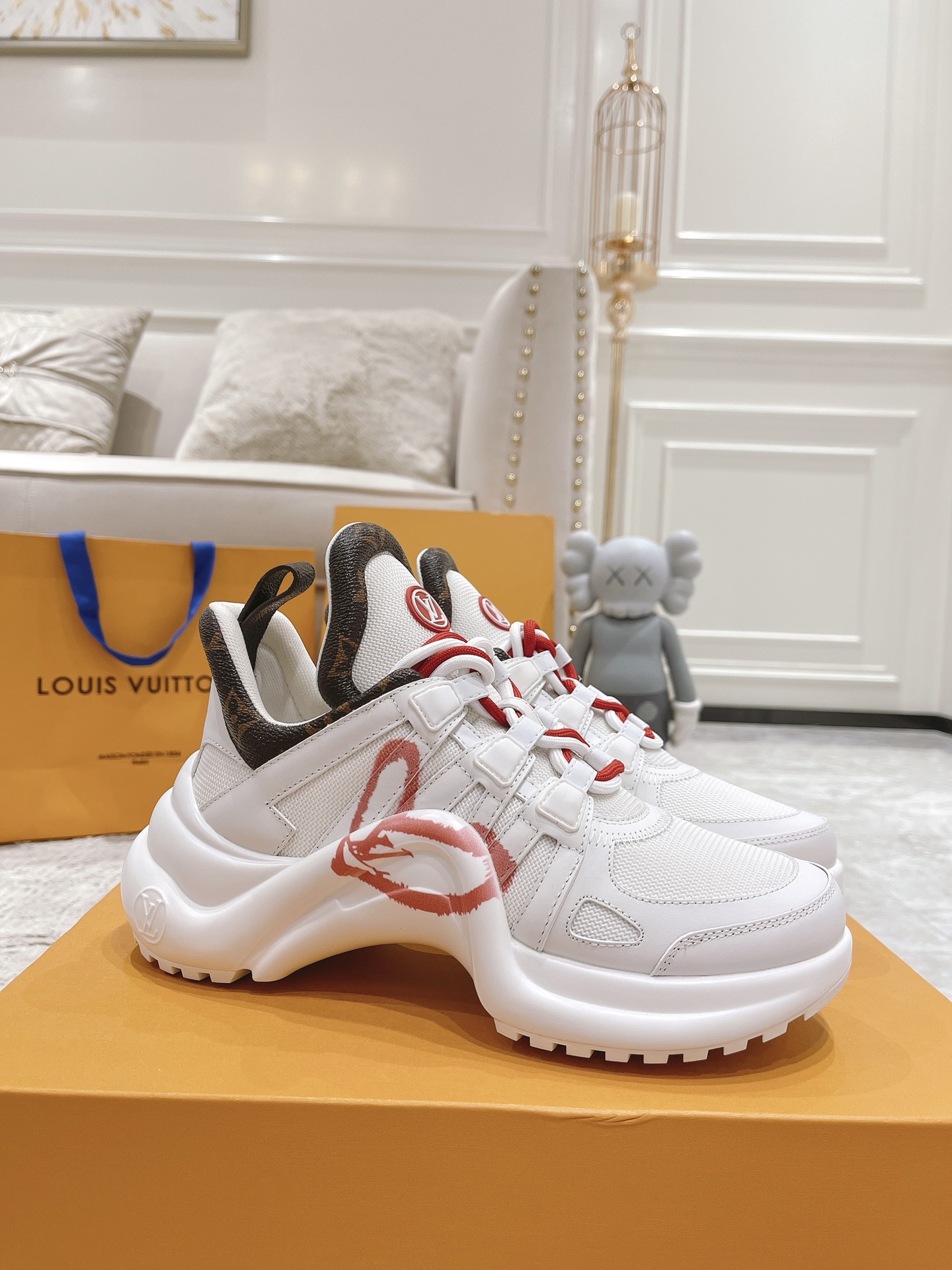 LOUIS VUITTON ARCHLIGHT DONKEY BRAND LOUIS VUITTON CASUAL SPORTS DAD SHOES