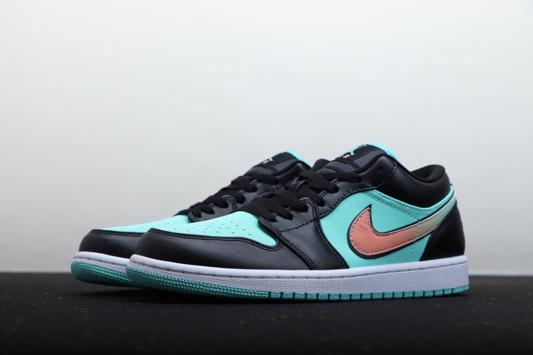 AIR JORDAN 1 LOW TIFFANY BLUE