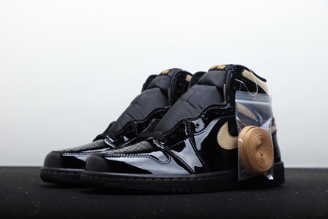 AIR JORDAN 1 HIGH TOP PATENT LEATHER BLACK AND GOLD