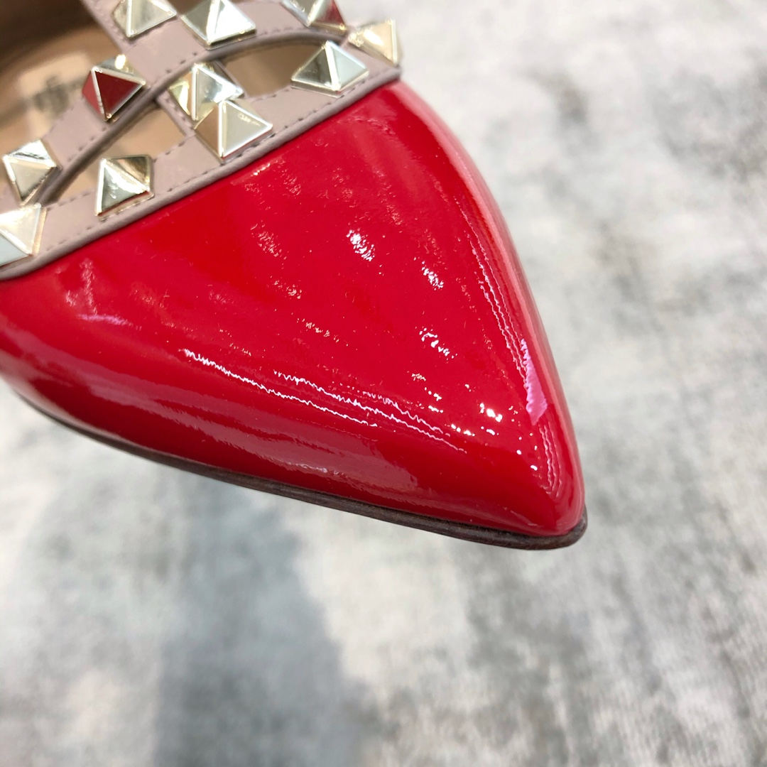 VALENTINO VT COLLECTION TWO STRAP FLATS PATENT LEATHER RED