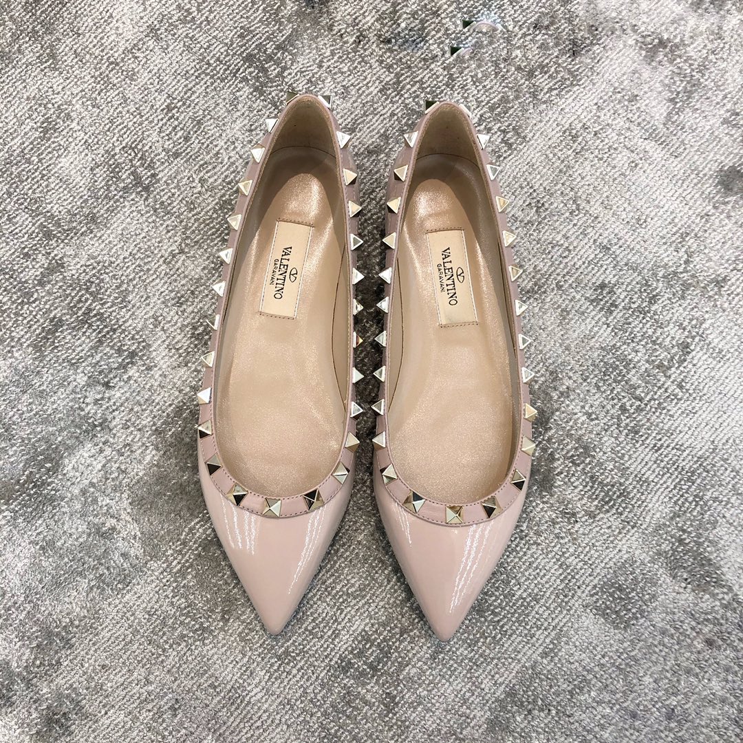 VALENTINO VT COLLECTION FLATS PATENT LEATHER NUDE PINK