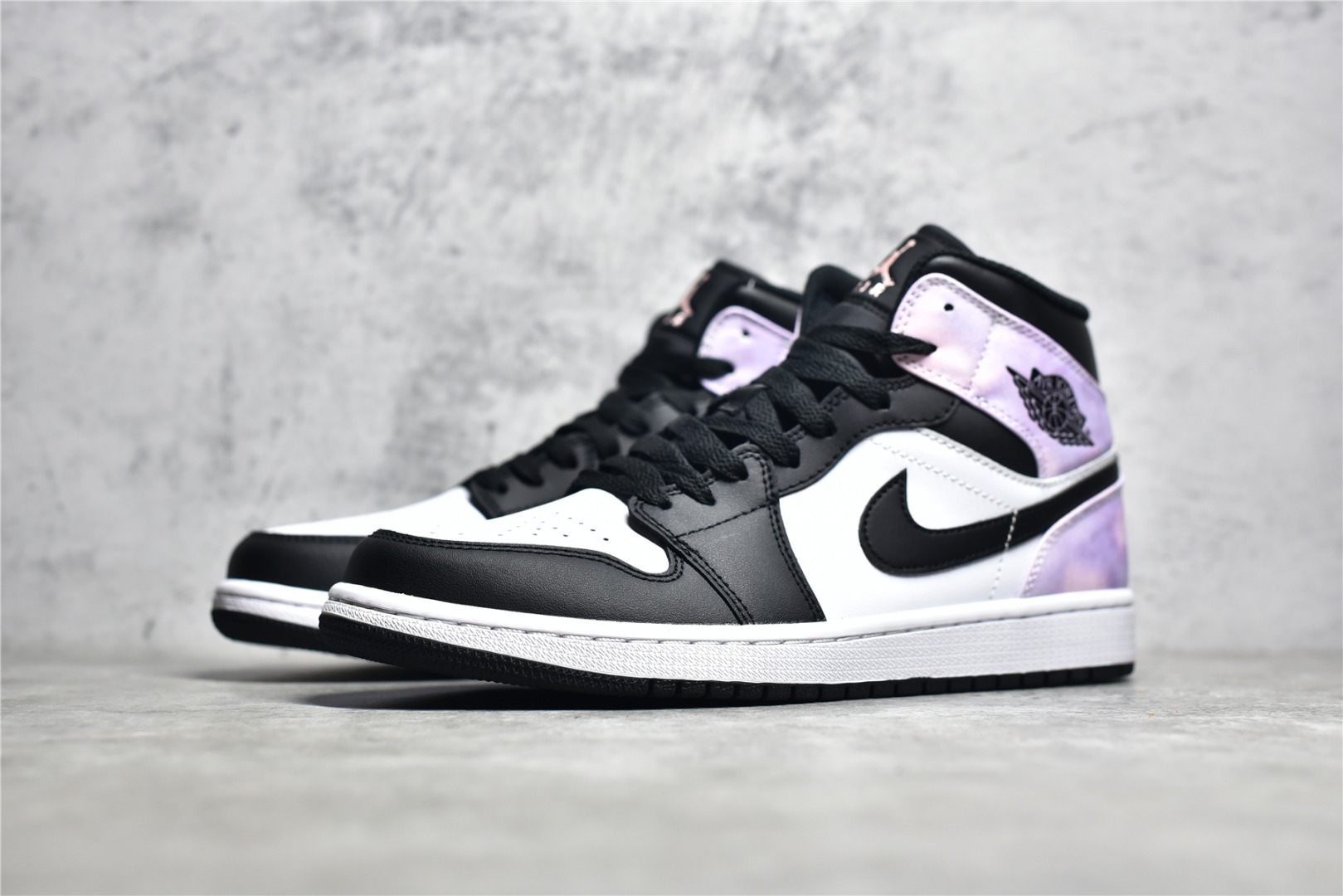 AIR JORDAN 1 MID BLACK TIE DYE