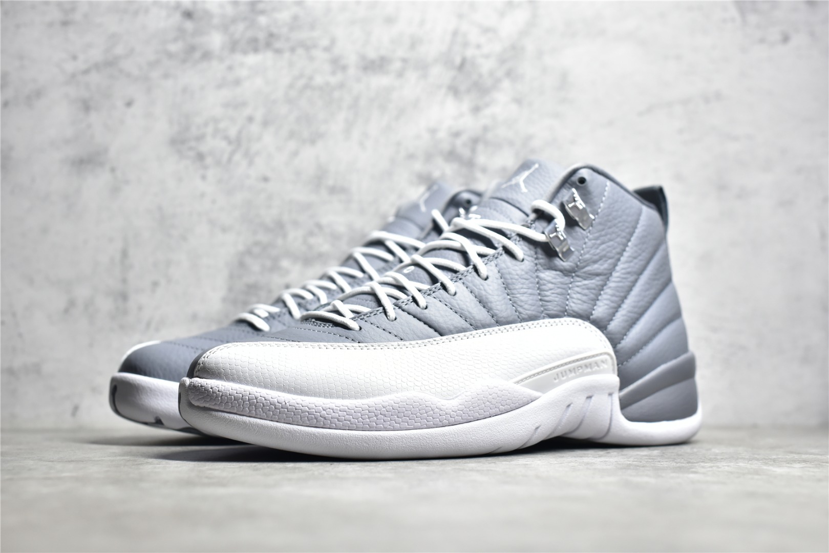 AIR JORDAN 12 "STEALTH" AJ12 JOE 12 COOL GREY