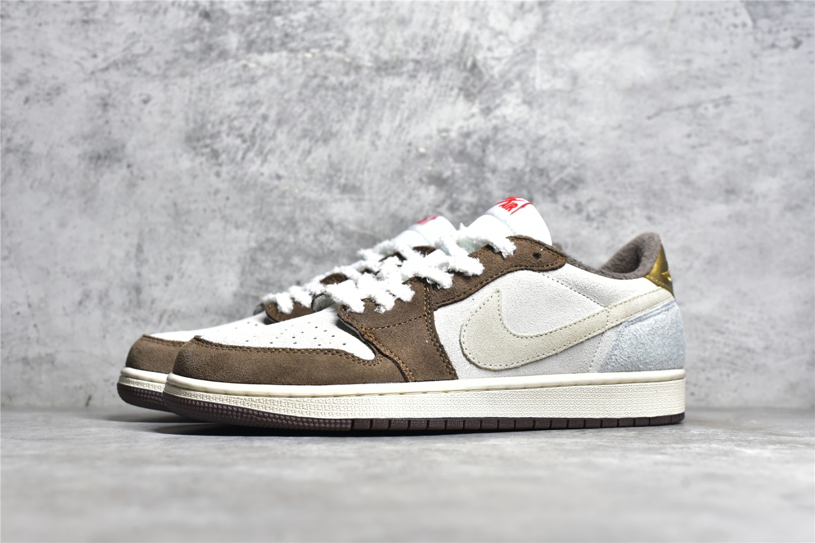 AIR JORDAN 1 LOW LIMITED YEAR OF THE RABBIT TOE