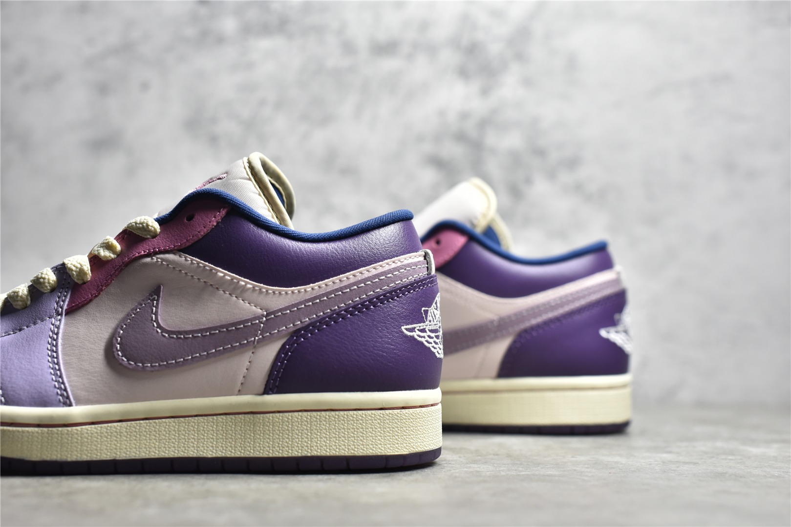 AIR JORDAN 1 PINK AND PURPLE EGG