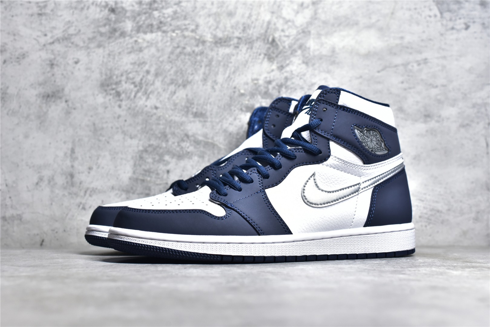 AIR JORDAN 1 AJ1 MIDNIGHT BLUE