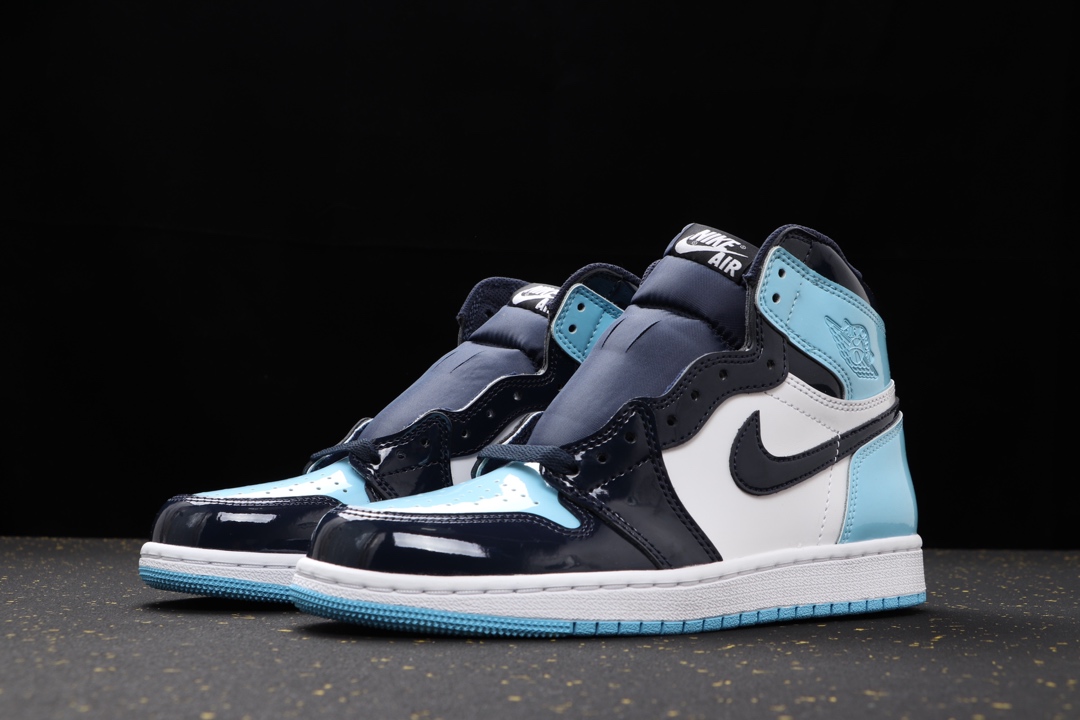 AIR JORDAN 1 LITTLE NORTH CAROLINA BLUE GLOSSY PATENT LEATHER