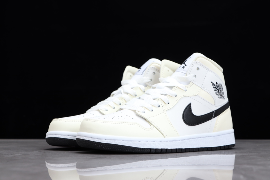 AIR JORDAN 1 MID CREAMY COCONUT MILK