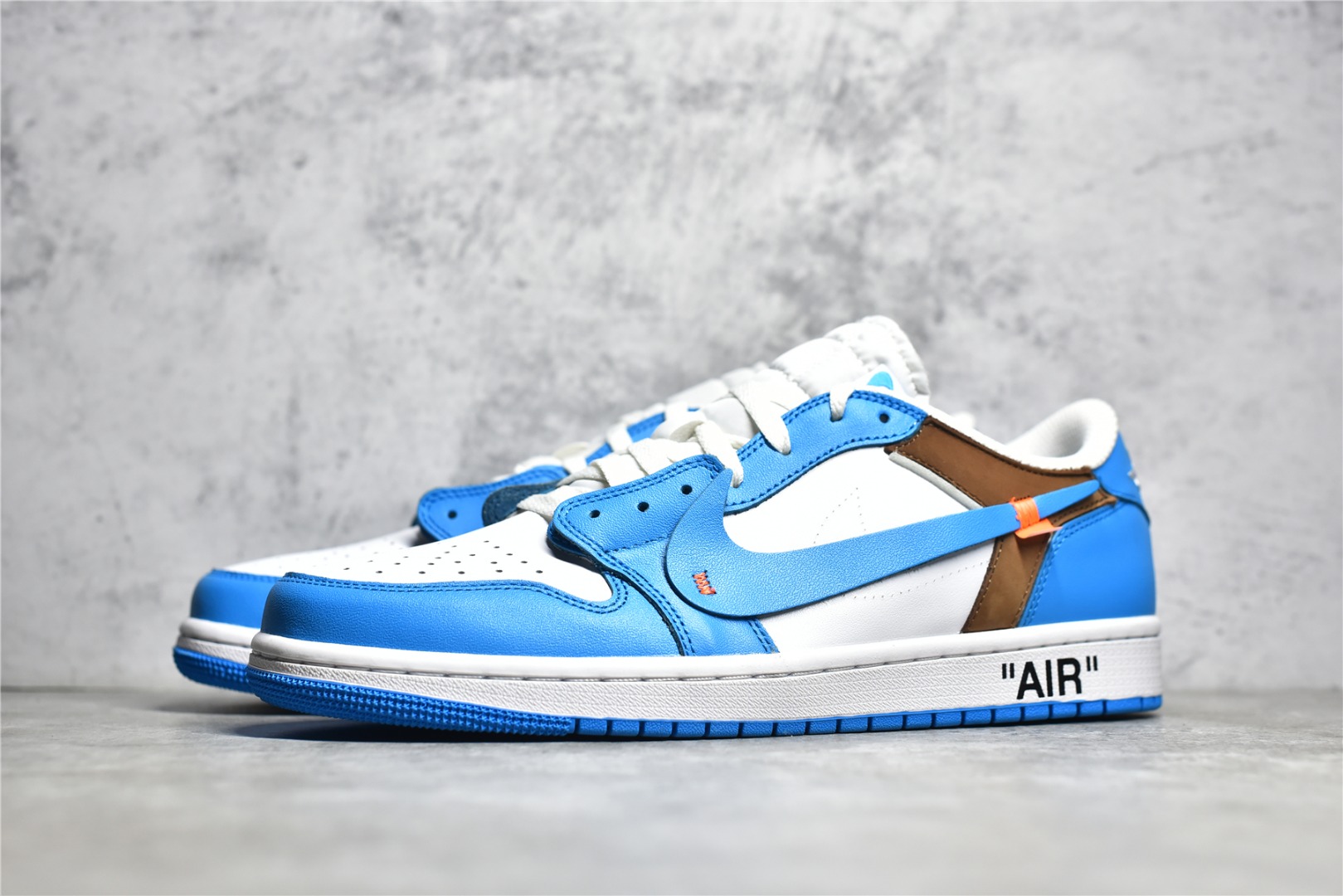 AIR JORDAN AJ1 LOW BLUE & WHITE