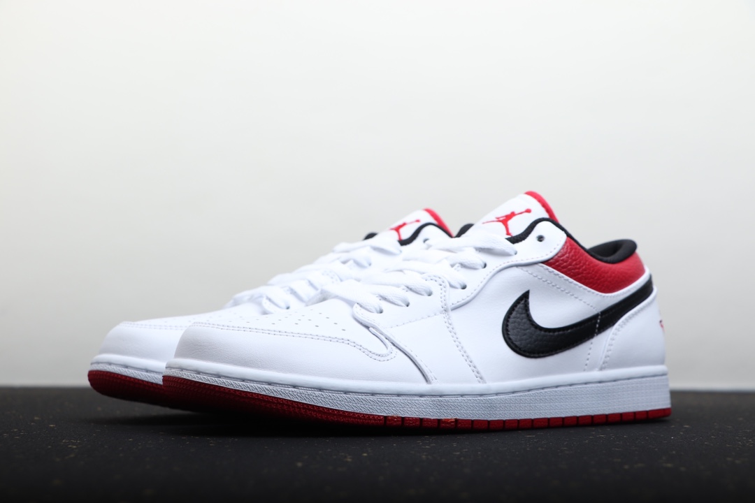 AIR JORDAN 1 LOW WHITE RED CHICAGO BLACK TOE