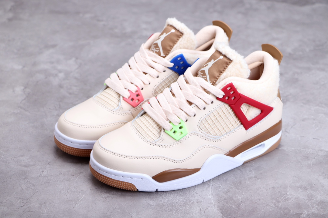 AIR JORDAN 4 RETRO "WHERE THE WILD THINGS ARE" KHAKI CASHMERE