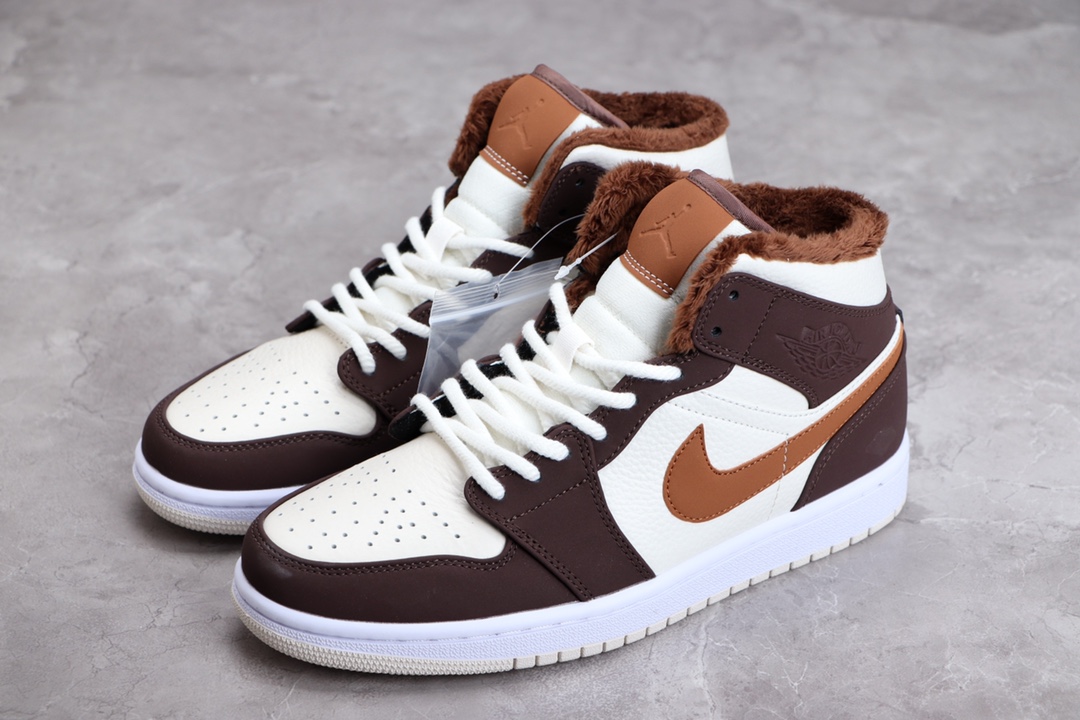 AIR JORDAN AJ1 MID MID-TOP CHOCOLATE PADDED