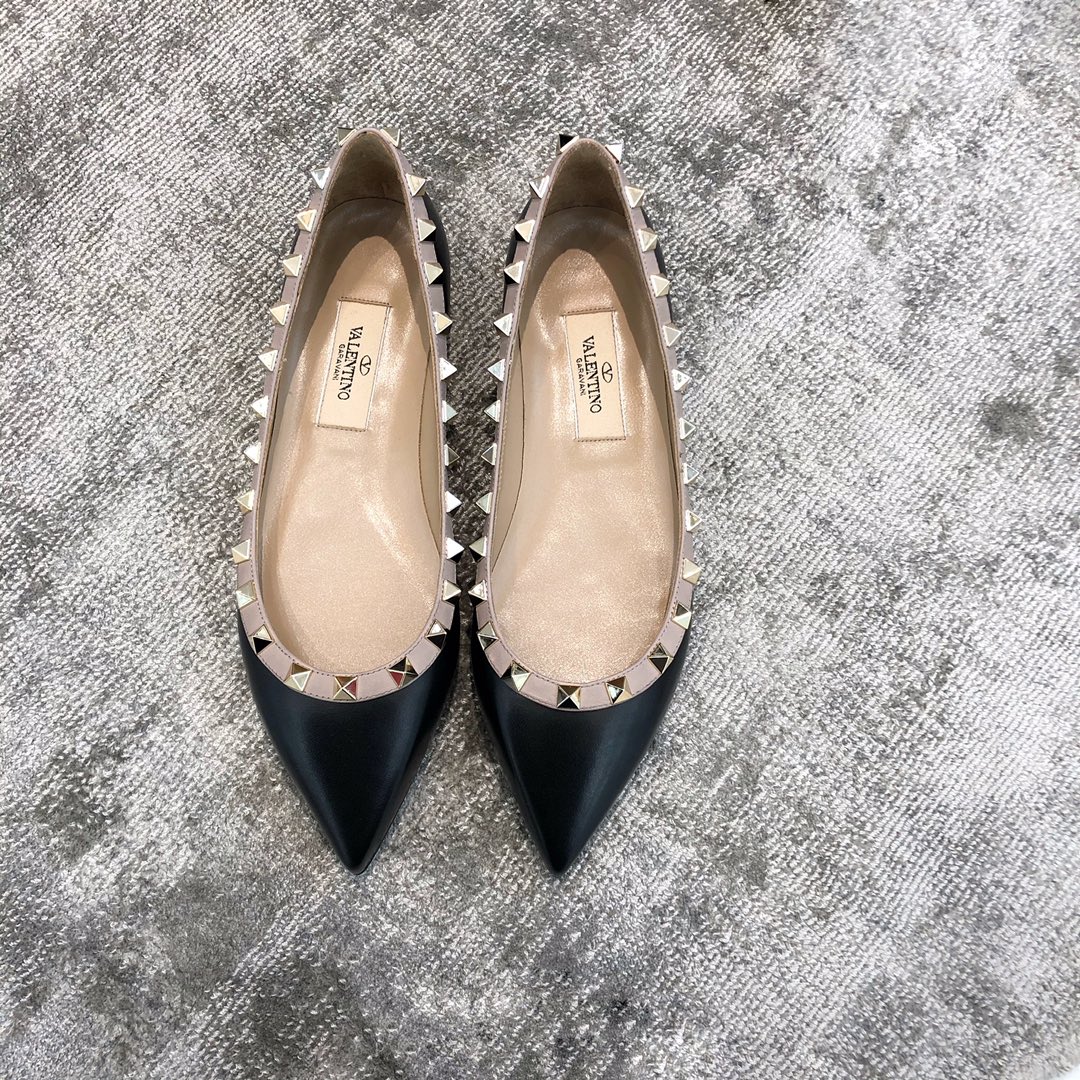 VALENTINO VT COLLECTION FLATS ALL BLACK