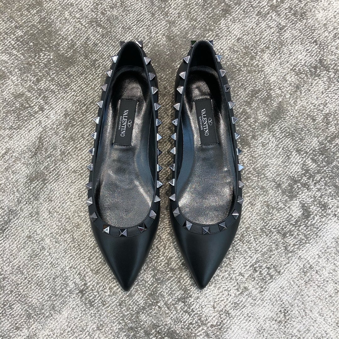 VALENTINO VT COLLECTION FLATS BLACK