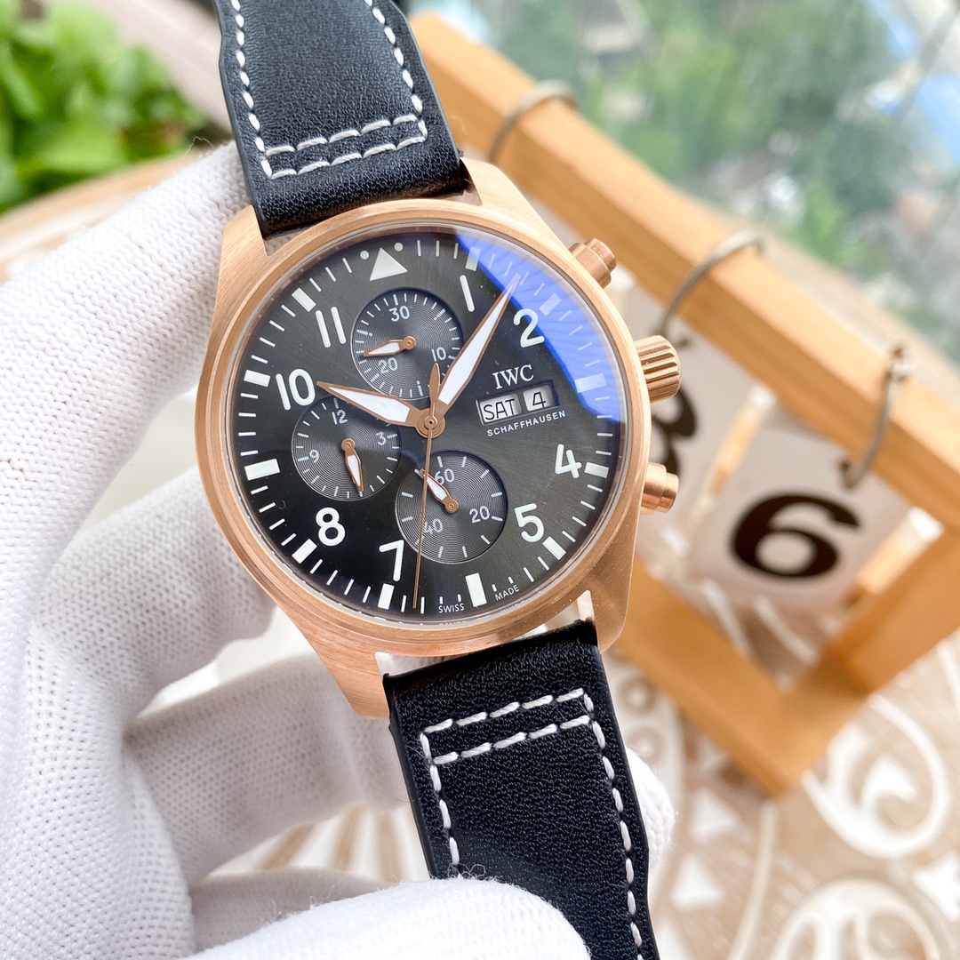 IWC - PILOT'S WATCHES, FINE MEN'S WATCHES, MULTIFUNCTIONAL DESIGN MINERAL SUPERLENS