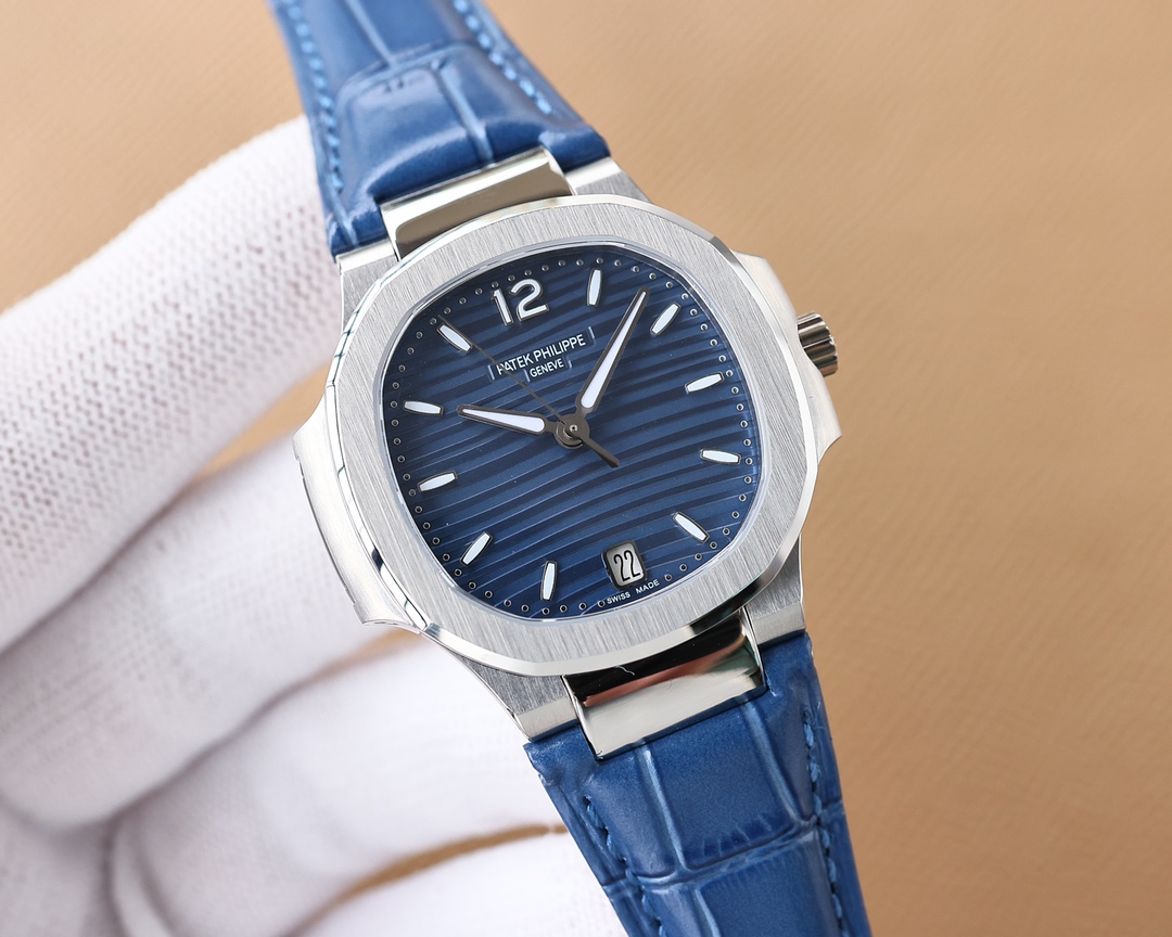 PATEK PHILIPPE SPORTY ELEGANCE NAUTILUS LADIES WATCH